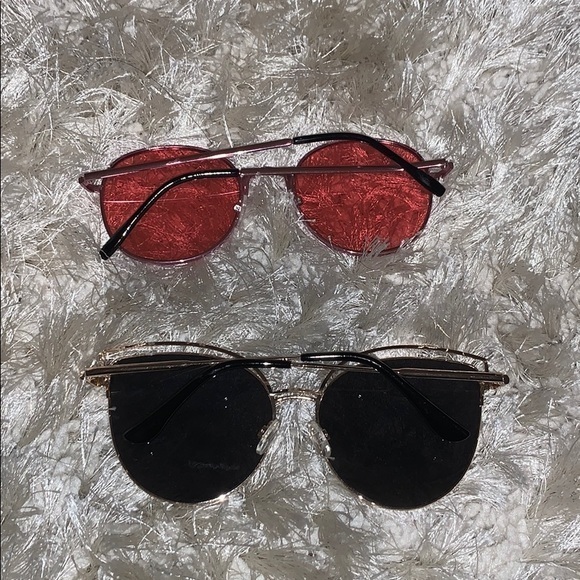 Tillys sunglasses‎ pink and black bundle - Picture 2 of 2